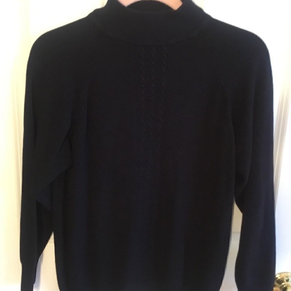 NWOT Maggie Lawrence Women’s S Black Sweater Top S